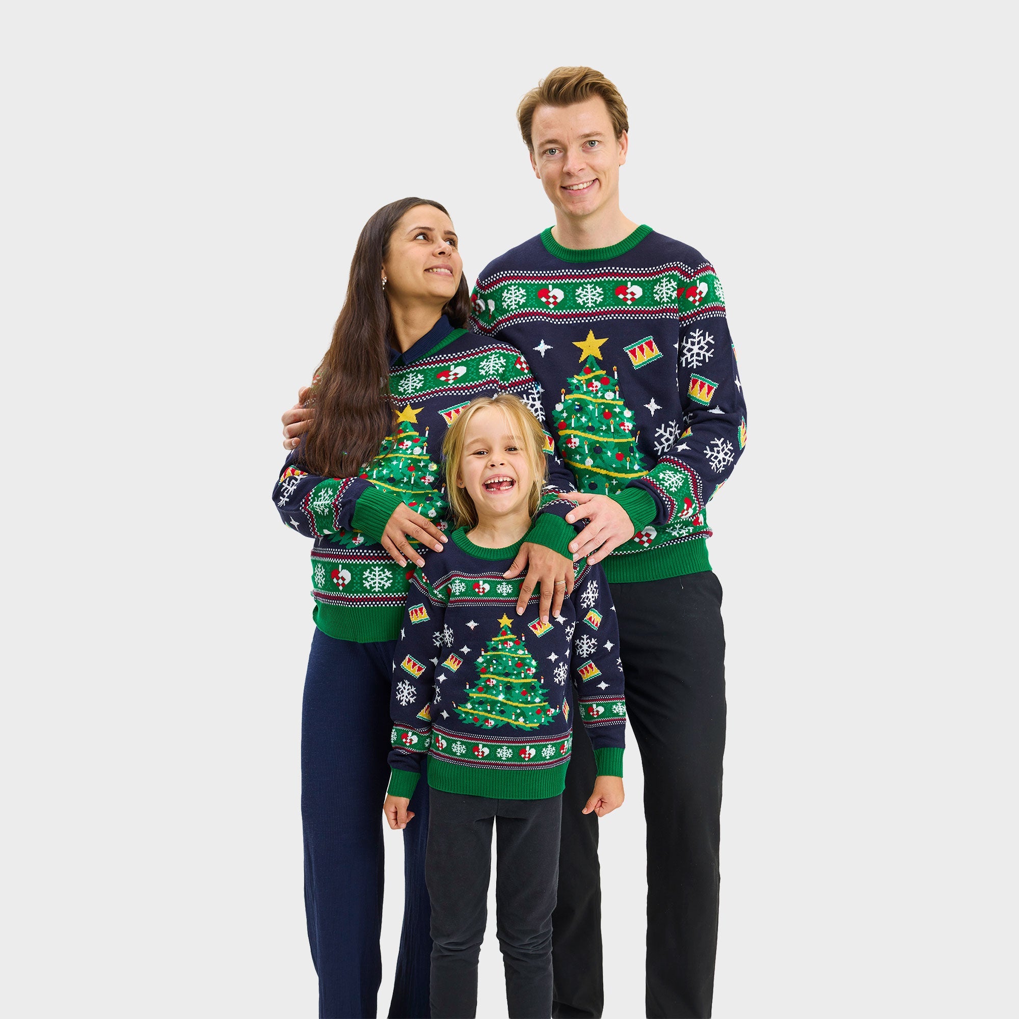 Kinder Weihnachtspullover Navy mit LED-Weihnachtsbaum, passend als Weihnachtspullover Damen und Herren.